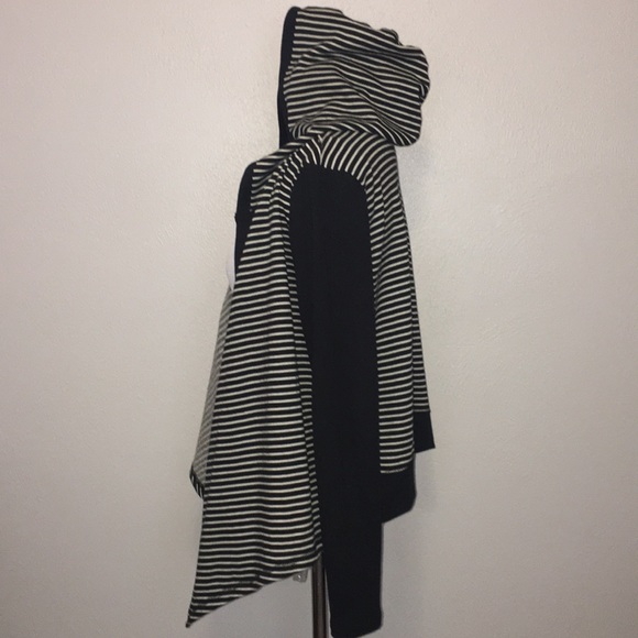 Jessica Simpson hooded cardigan - Picture 6 of 8